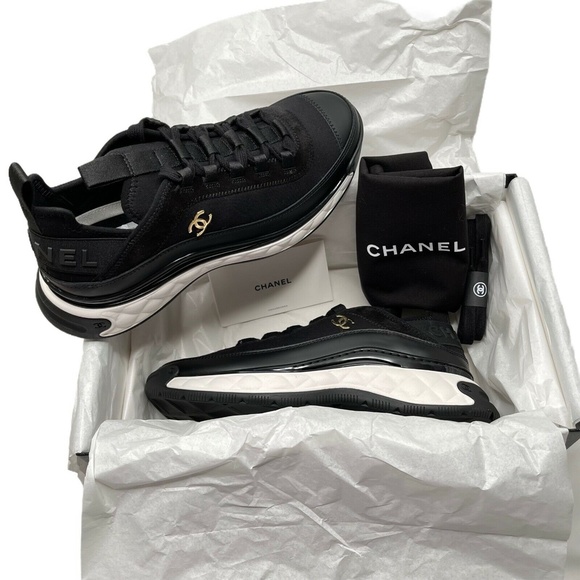 ❌❌ SOLD Chanel NIB 2021 Black Calfskin Gold CC Logo 38 EUR Runners Trainers - Picture 9 of 12
